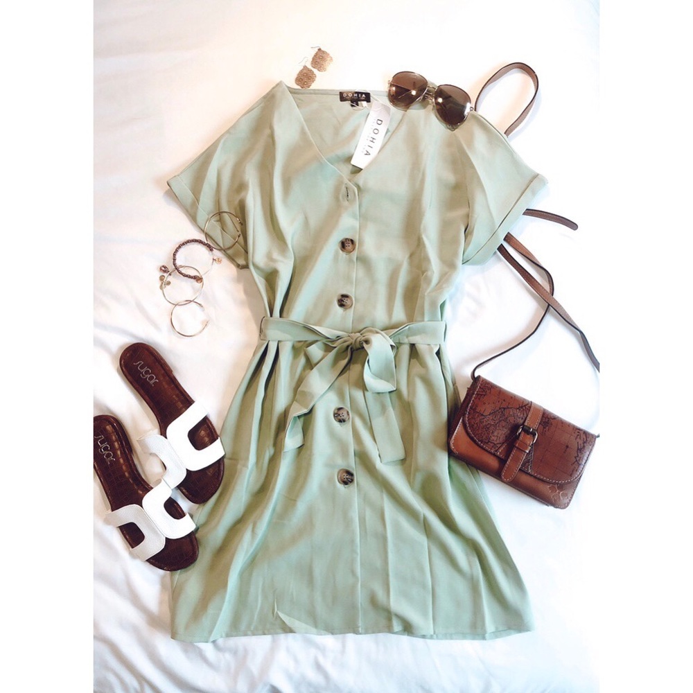 Short sleeve button down dress